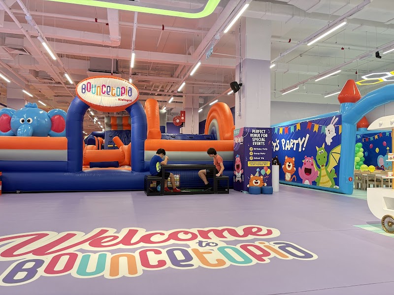 Bouncetopia Toppen Shopping Centre