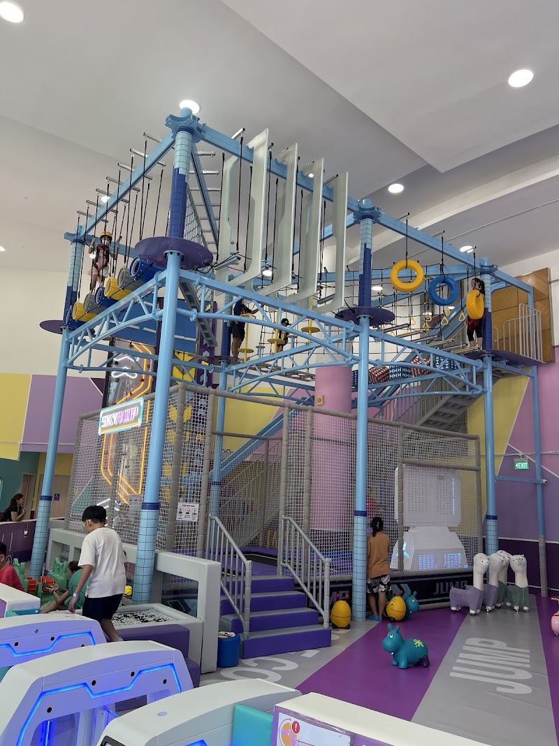 SkyHop Indoor Playground